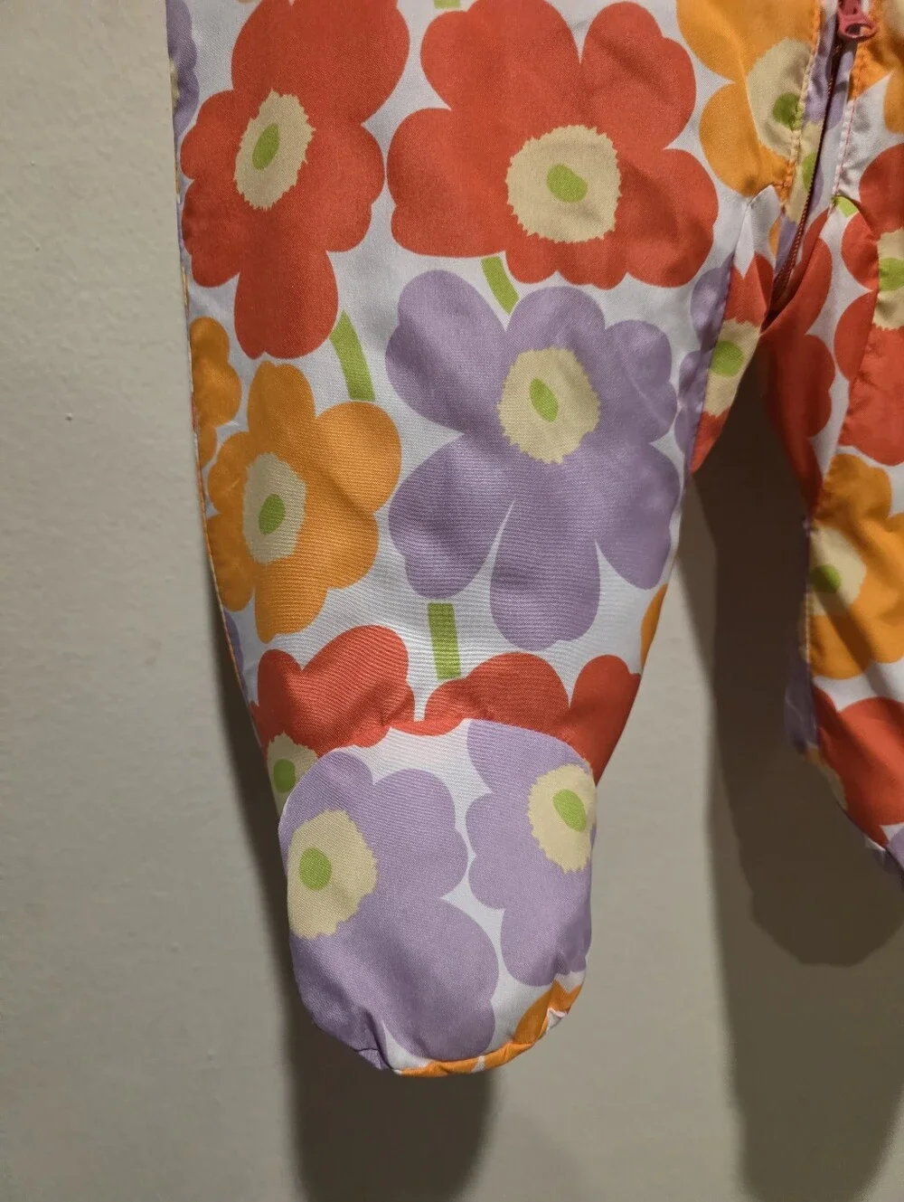 Marimekko infant floral snowsuit, bunting, and puffer pram in size 68 / 6 Months